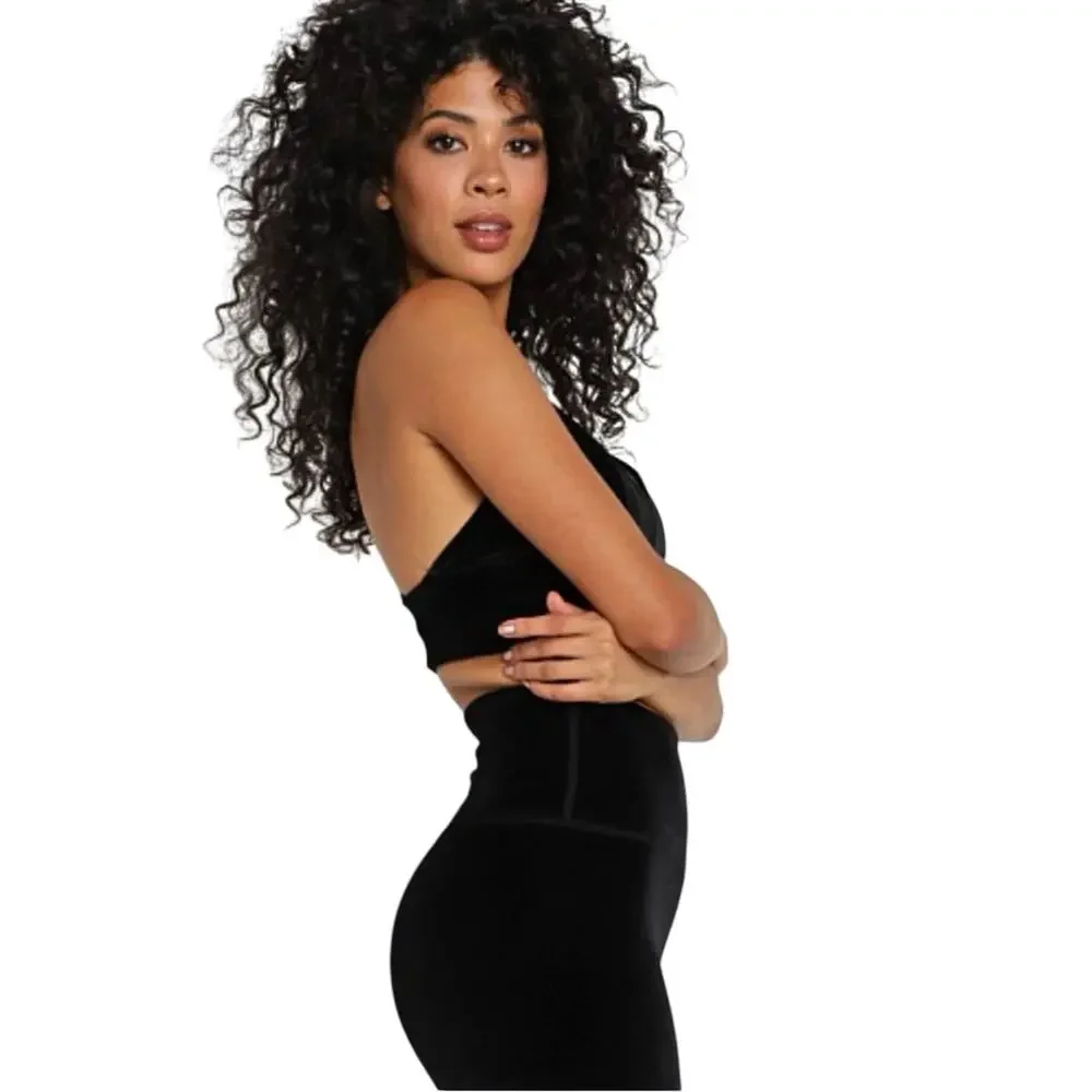NWT Beyond Yoga Velvet Motion Bra Gym Cropped Top Black Workout Size Medium - Picture 9 of 14